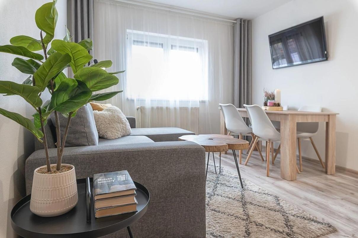 Apartmany Minata Liptovský Mikuláš Εξωτερικό φωτογραφία